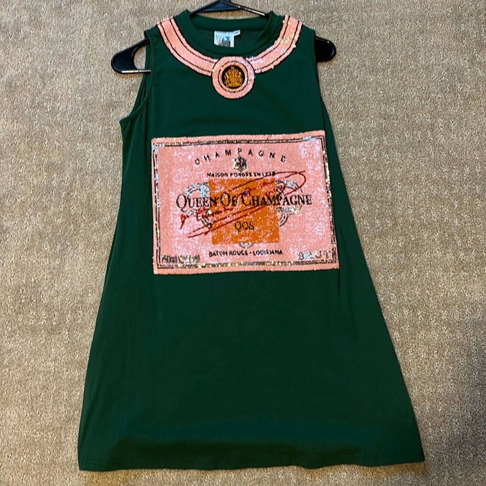 Queen of sparkles queen of champs dress size XS!!!